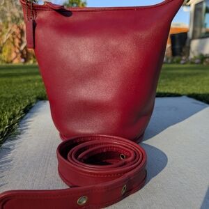 Vintage COACH Helens Legacy 1997